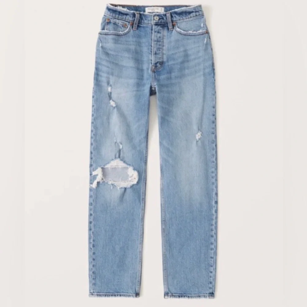 Abercrombie & Fitch The Dad High Rise Jeans - Picture 3 of 11